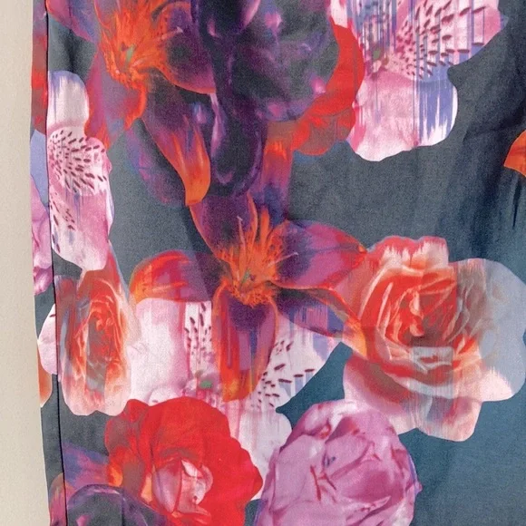 🌷2 for $20🌷 vintage Alannah Hill pencil Skirt SIZE 4 stretch Floral - Picture 2 of 7